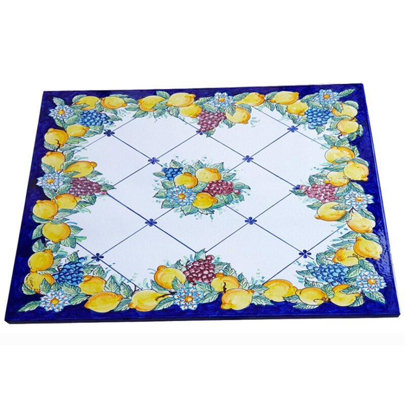 Tavolo quadrato decorato limoni